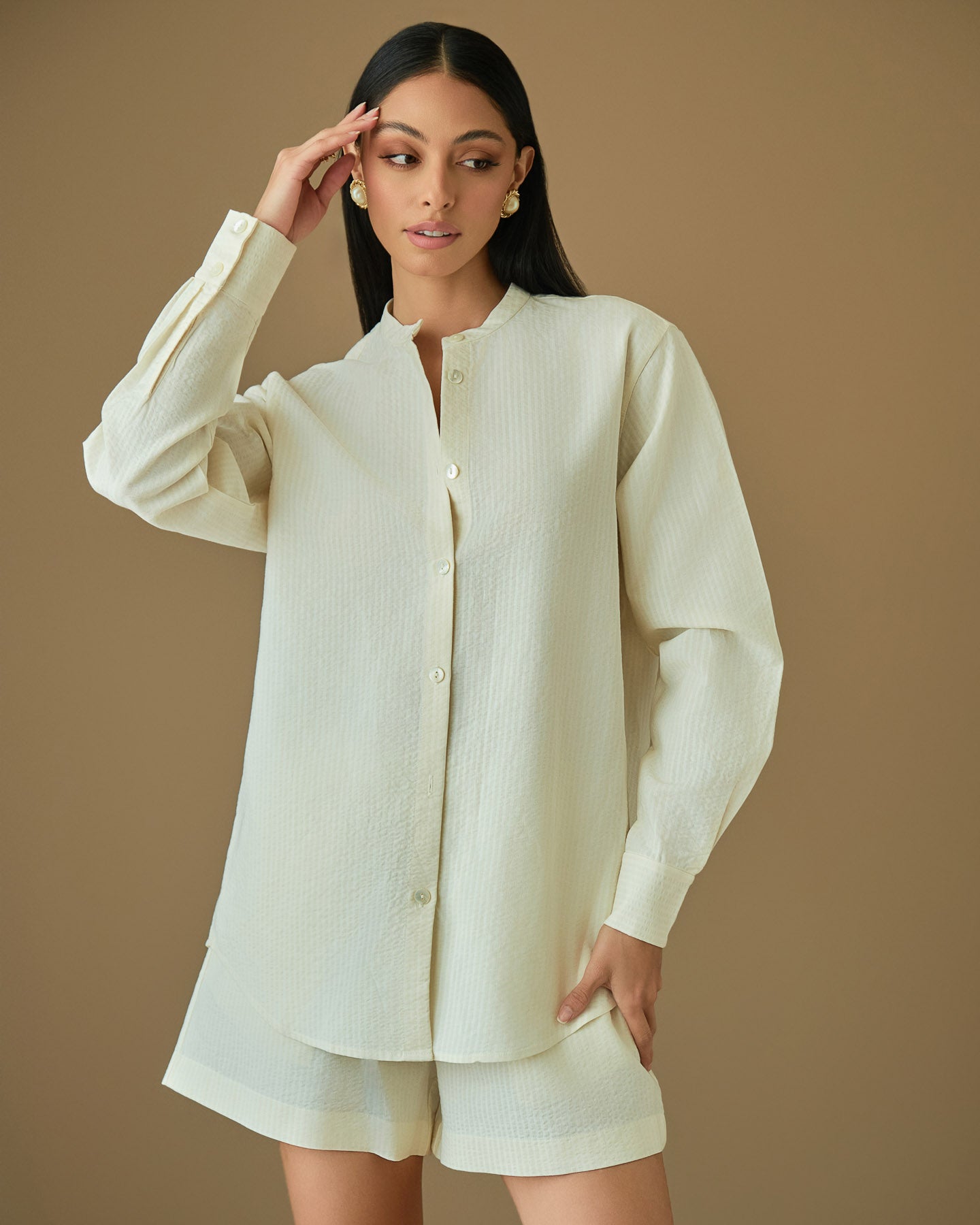 Everyday cream cotton set with oversized shirt and comfortable shorts