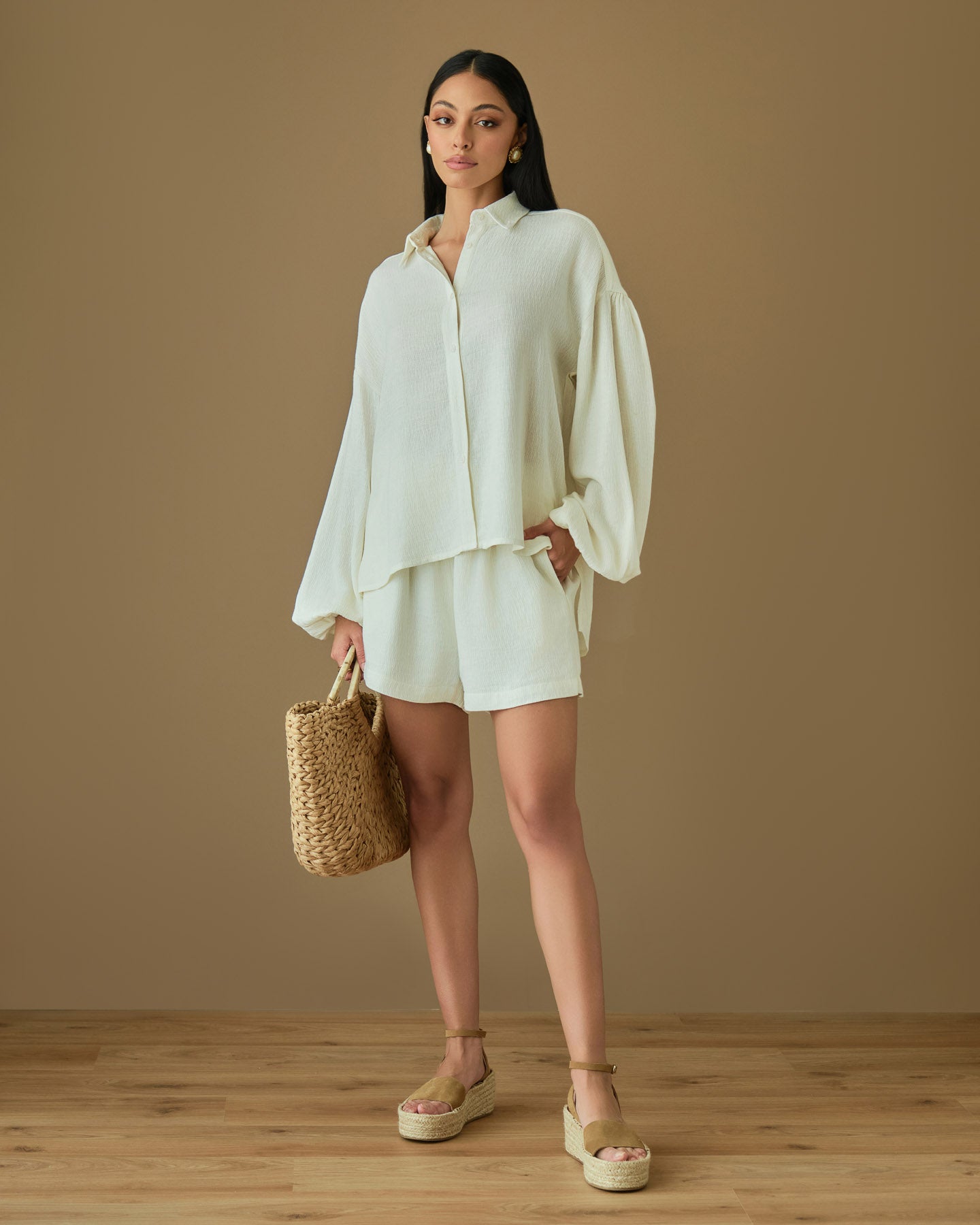 Minimal cream cotton set perfect for summer styling