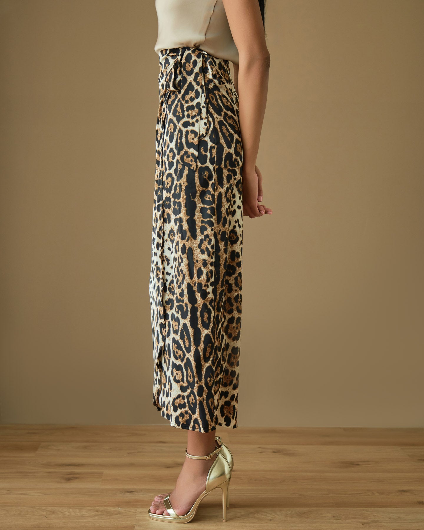 Leopard wrap skirt side view with slit detail